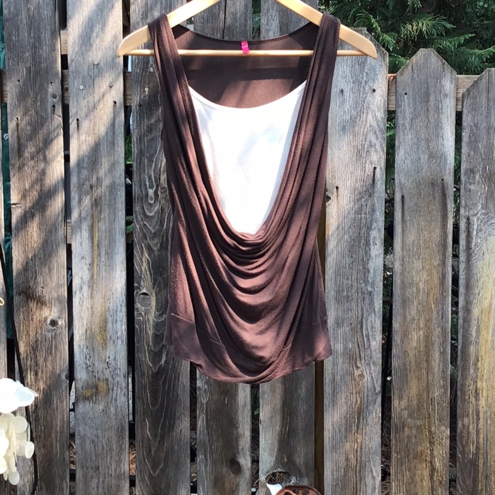 ☕️🧁Goddess Glamour Cowl-front Tank Top